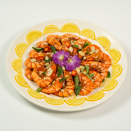 Almond Flakes and Curry
Leaf Prawn