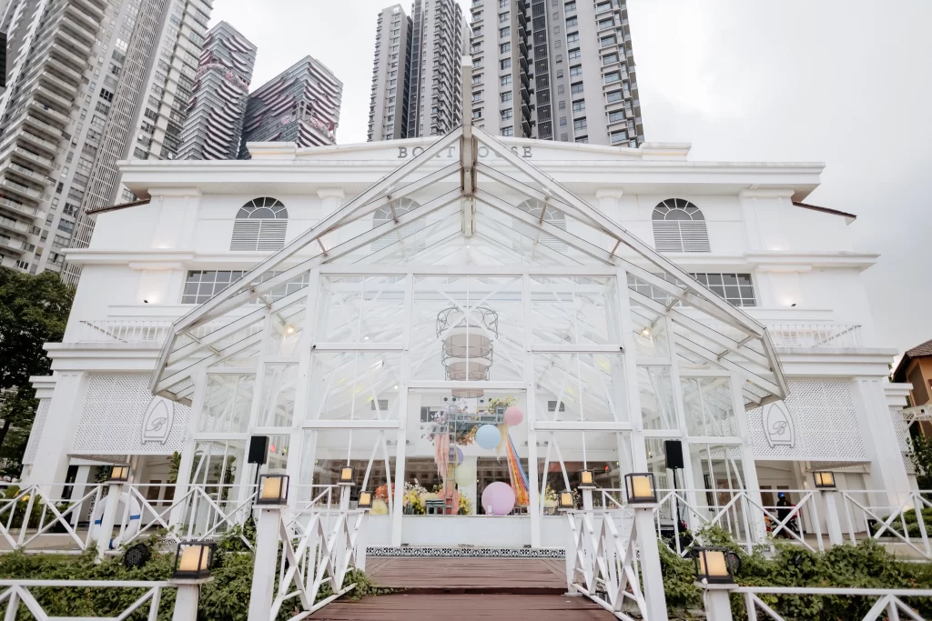 Event & Wedding Venue | Boathouse By The Lake | WYK Catering