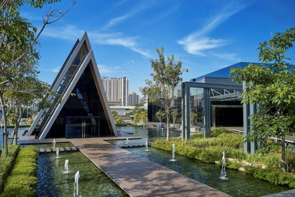 13DJI_0133-1-900x604