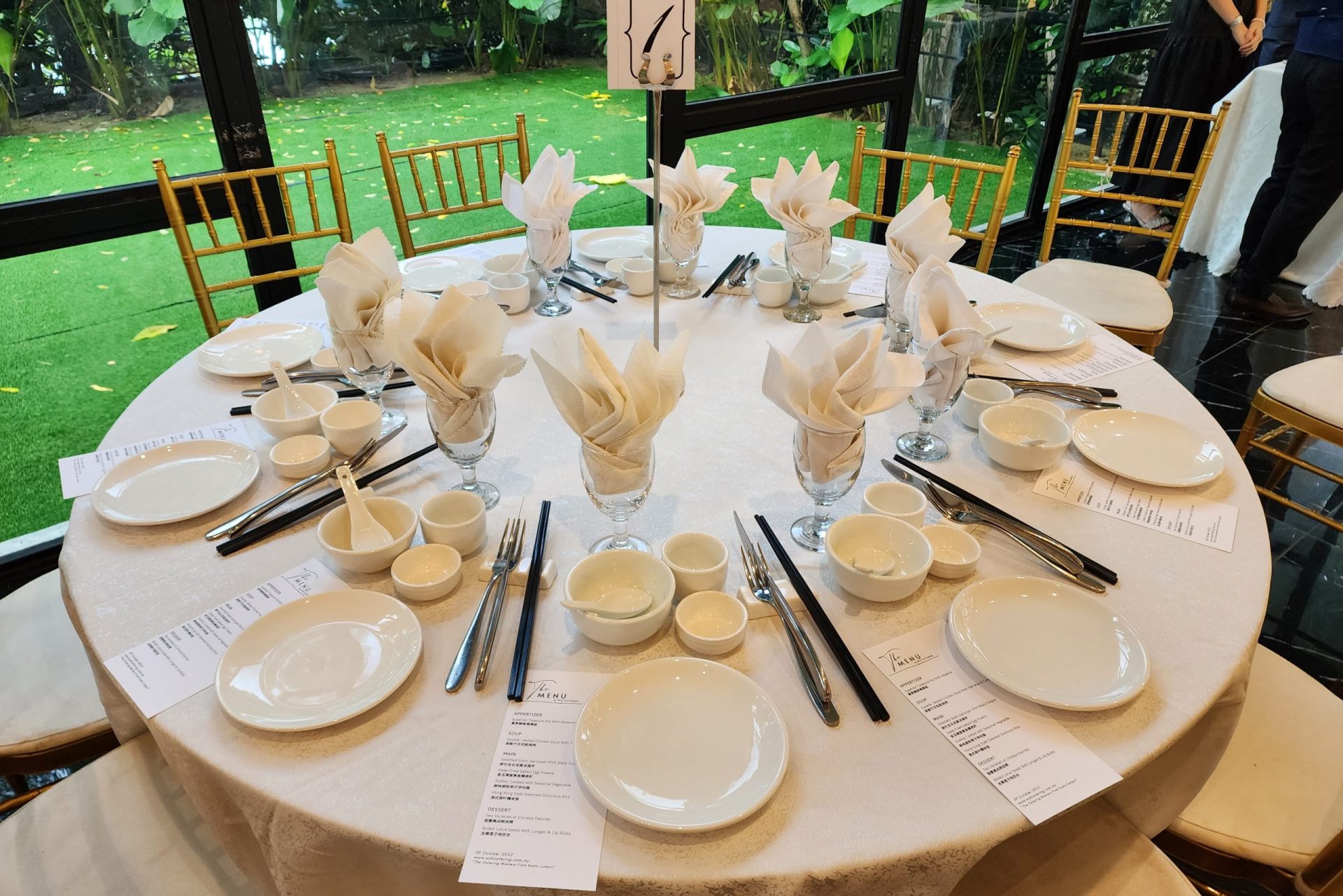 table setting at forest valley hall