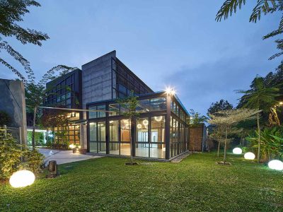 Event & wedding venue setup | Edenmill by Metal Bees | WYK Catering