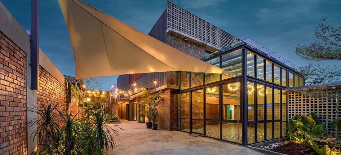 Event Venue | ROM 8 Studio by Metal Bees | WYK Catering